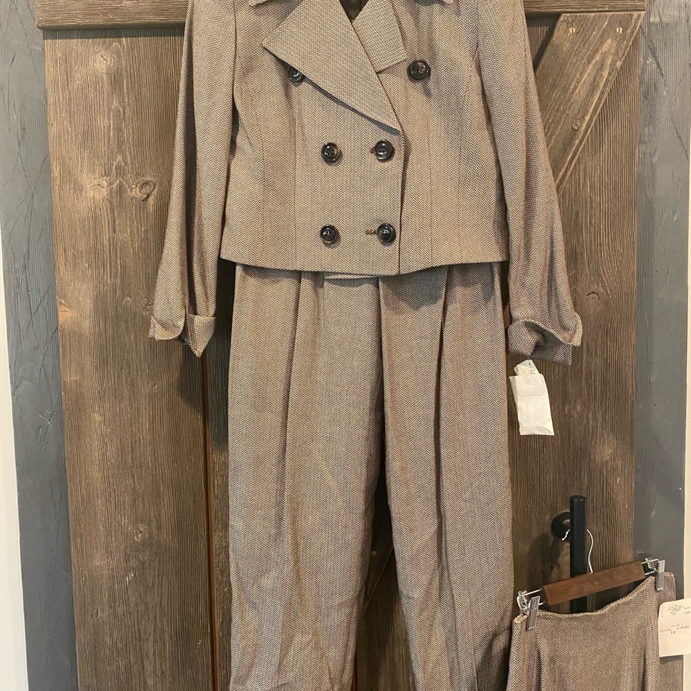 Vintage Christian Dior 3 piece suit: skirt/pants/blazer